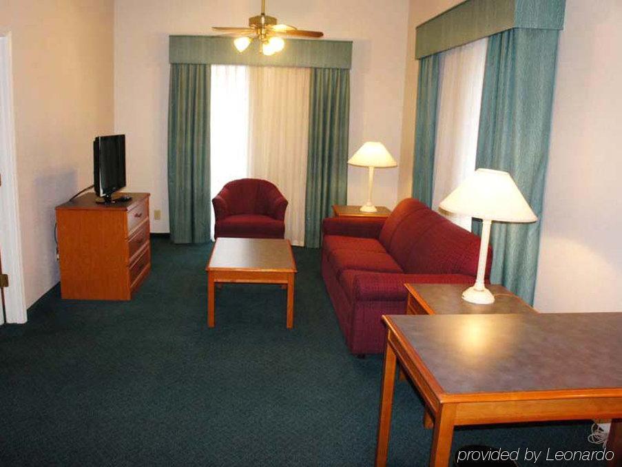Baymont By Wyndham Greenville Woodruff Rd Eksteriør billede